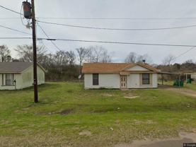 107 Willowbrook Dr - Photo 1 of 1