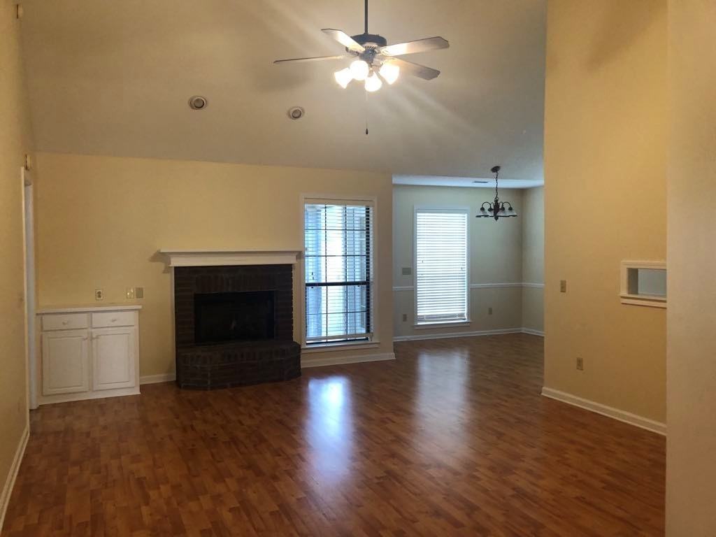 164 Princeton Dr - Photo 3 of 18