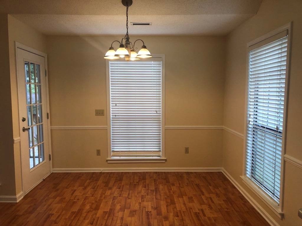 164 Princeton Dr - Photo 4 of 18