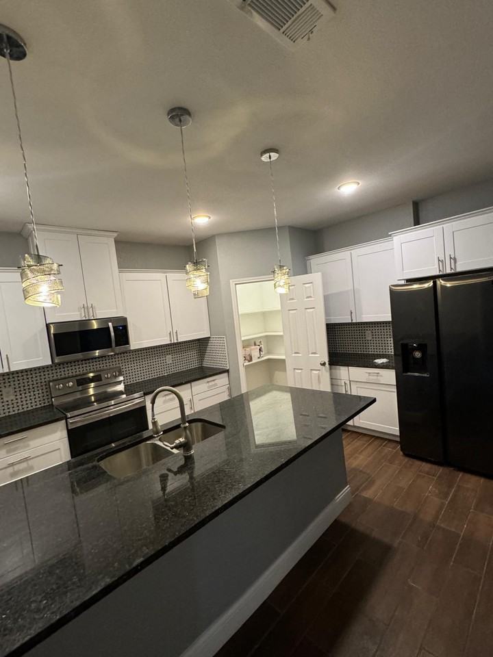 E Morphy St - Photo 4 of 6