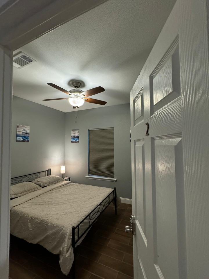 E Morphy St - Photo 5 of 6