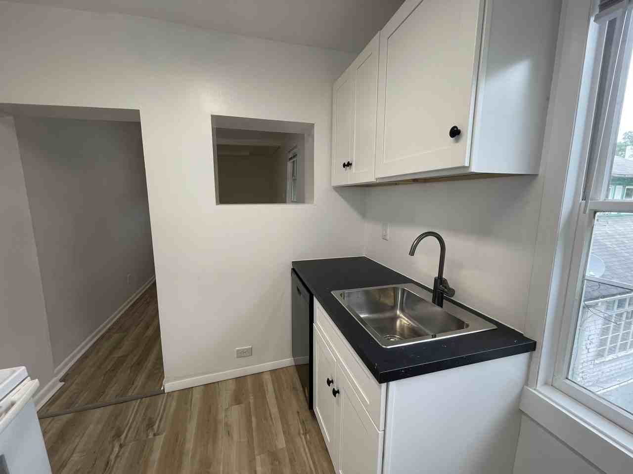 2421 Beechwood Blvd #B - Photo 5 of 21