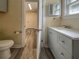featured image of 862 Kenmore Blvd