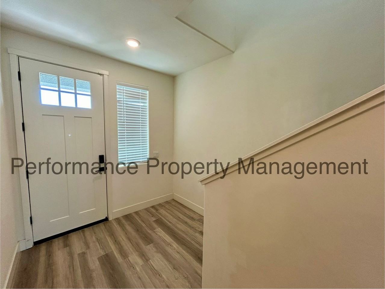 7625 Woodbend Ct Dr - Photo 2 of 28