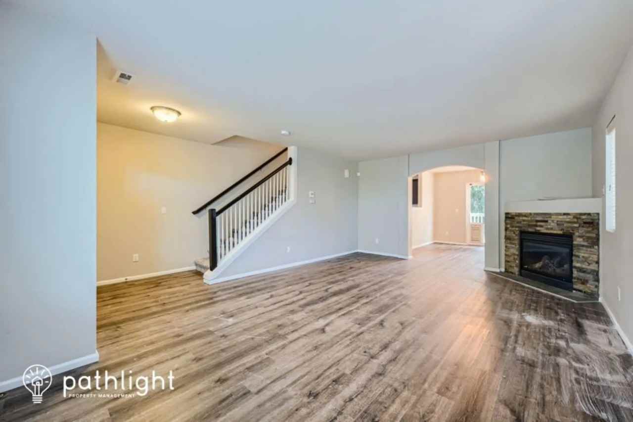 1716 203rd Street Ct E - Photo 3 of 25