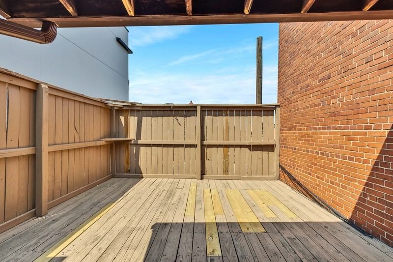 1234 Light St - Photo 5 of 21