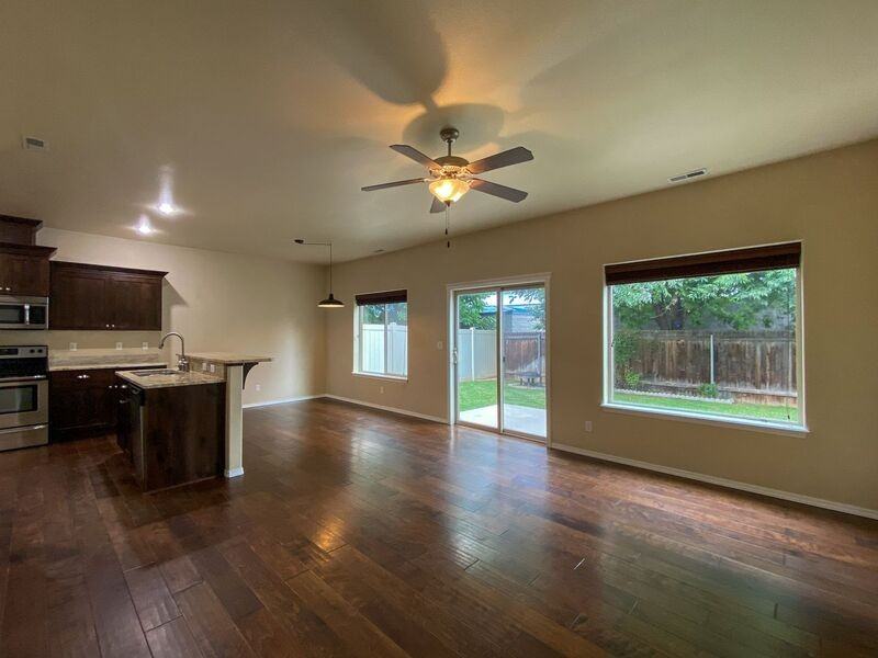 8756 W Evening Star Ln - Photo 2 of 21