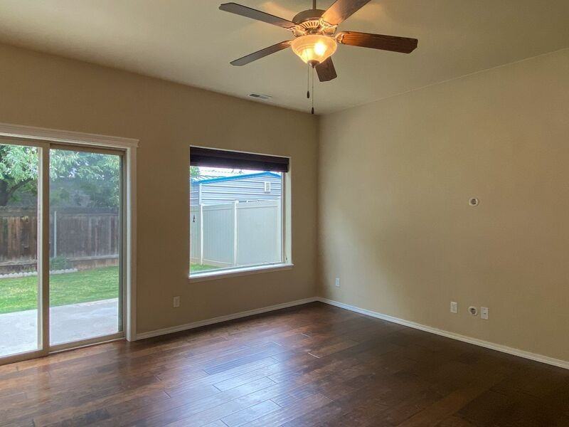 8756 W Evening Star Ln - Photo 4 of 21