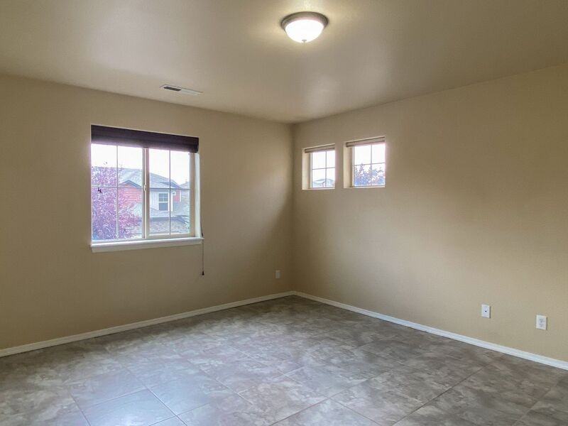 8756 W Evening Star Ln - Photo 7 of 21