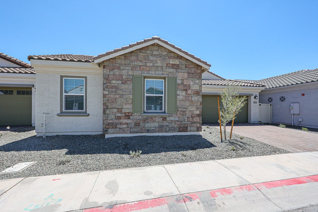 3801 E Rainbow Dr - Photo 3 of 41