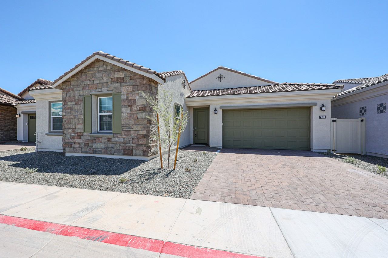 3801 E Rainbow Dr - Photo 4 of 41