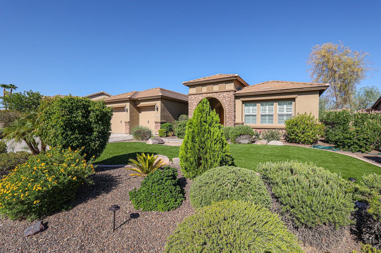 5529 W Parsons Rd - Photo 3 of 50