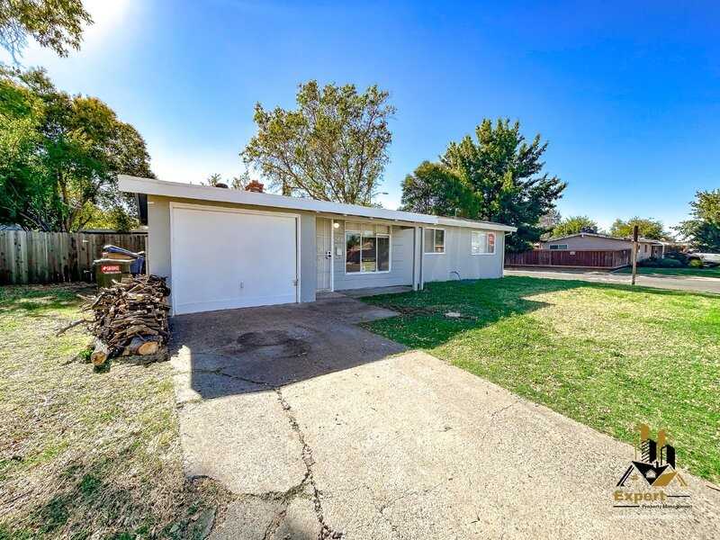 5625 San Vincente Way - Photo 2 of 13