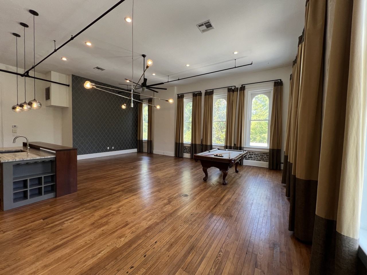 601 Court St #201 - Photo 4 of 26