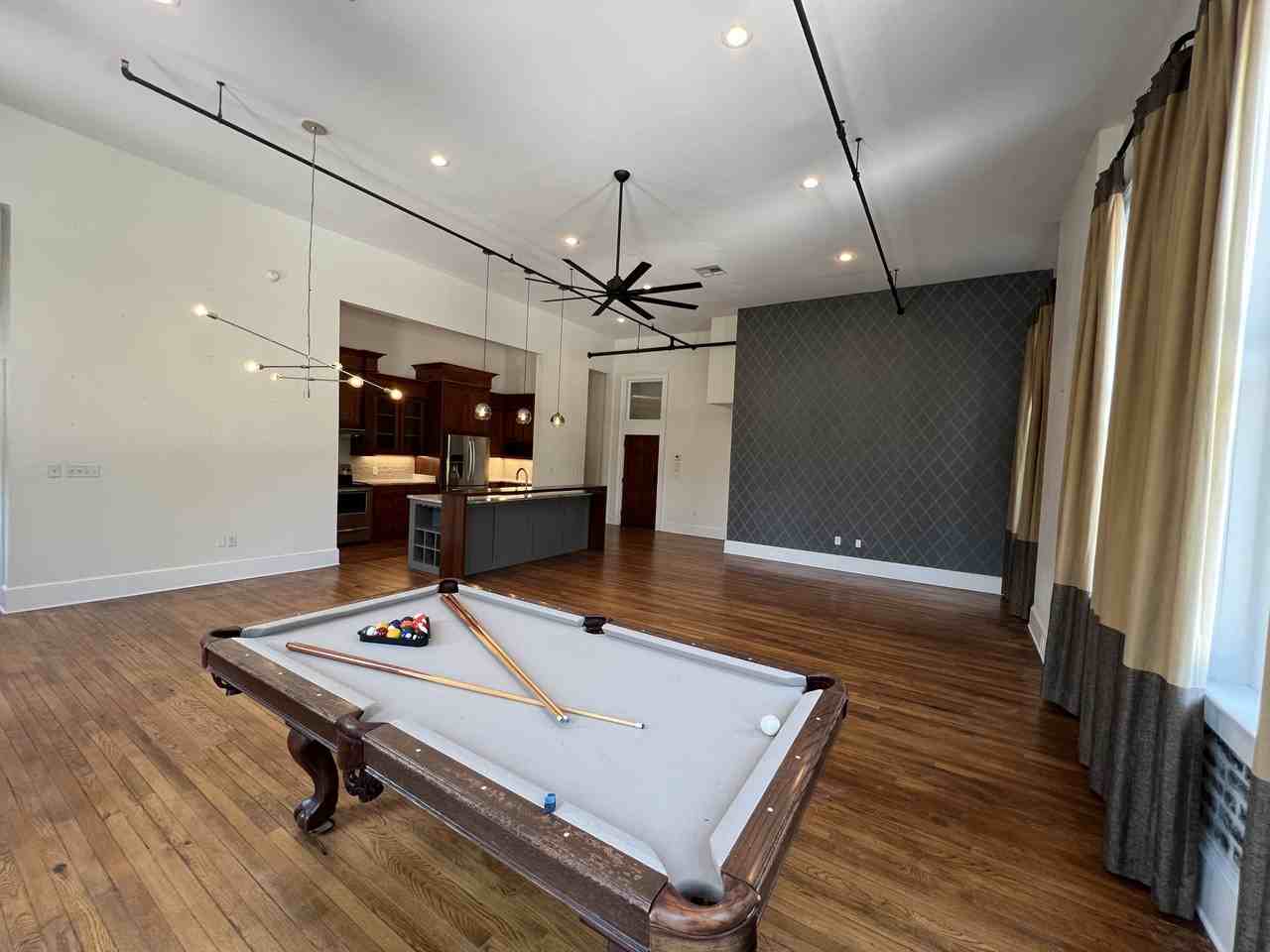 601 Court St #201 - Photo 5 of 26