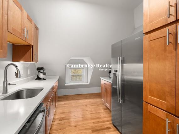 169 Hunnewell Ave #3A - Photo 5 of 11