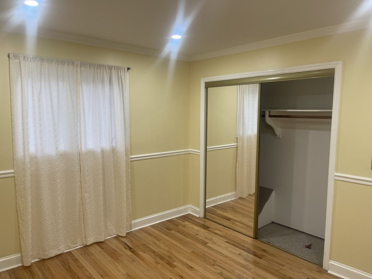 68 Canterbury Rd #NA - Photo 3 of 4