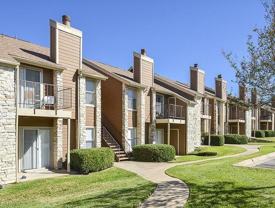 412 E William Cannon Dr #C4 - Photo 1 of 1
