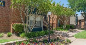 1120 Mac Arthur Dr #C2 - Photo 1 of 1
