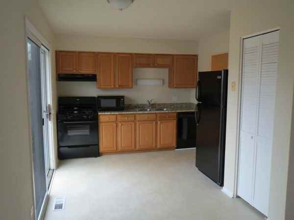 5259 Riverside Dr - Photo 2 of 16