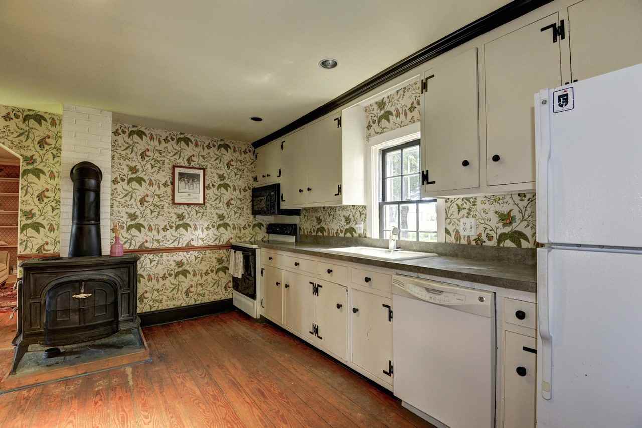 23782 Champe Ford Rd - Photo 3 of 18