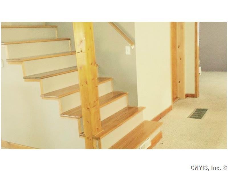 5519 Kathan Rd - Photo 3 of 8