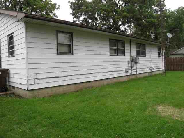 306 E 3rd St - Photo 2 of 3