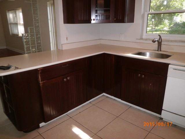 5645 Orange Grove Ave - Photo 3 of 15