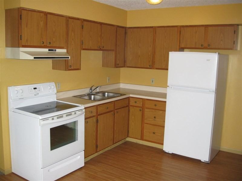 163 Staunton Ave - Photo 2 of 13