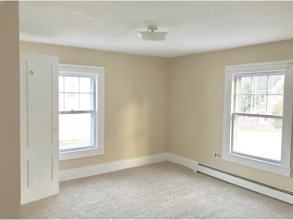 431 3rd St - Photo 3 of 4