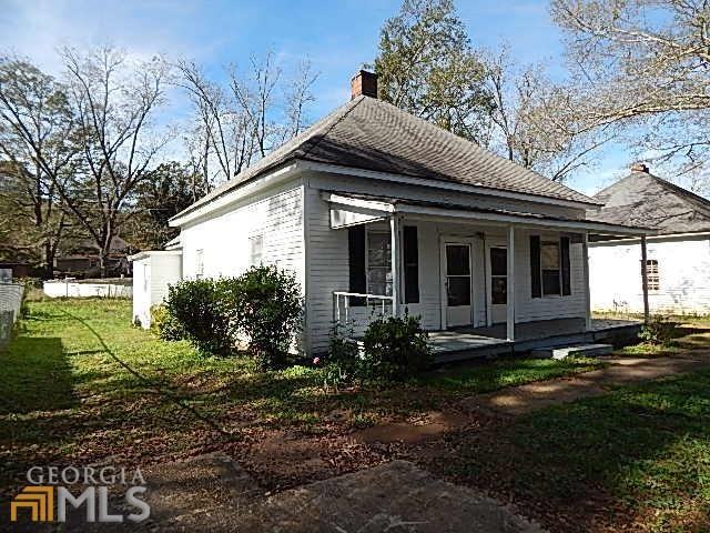 110 International St - Photo 2 of 13