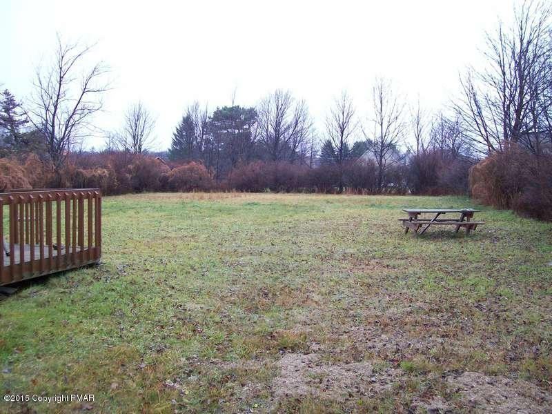 1161 Glade Dr - Photo 2 of 2