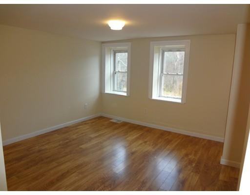 1374 Riverside Dr - Photo 2 of 17