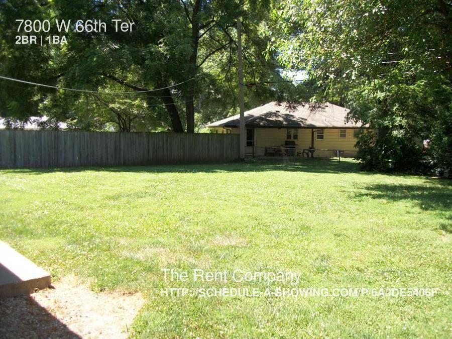 7800 W 66th Terrace - Photo 2 of 12