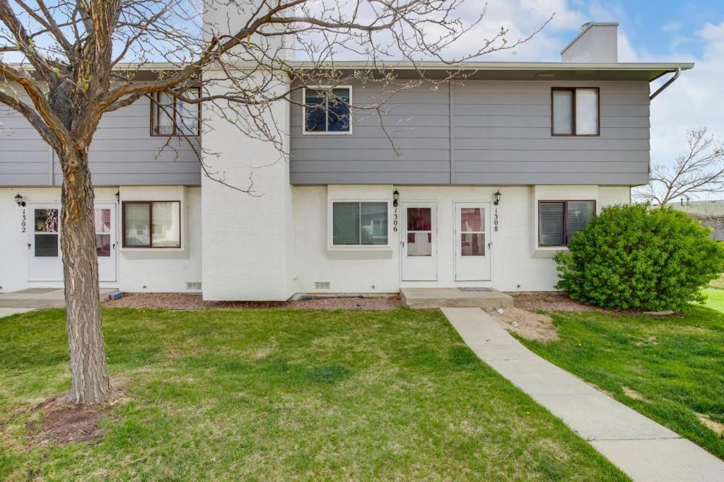 1306 Soaring Eagle Dr - Photo 2 of 34