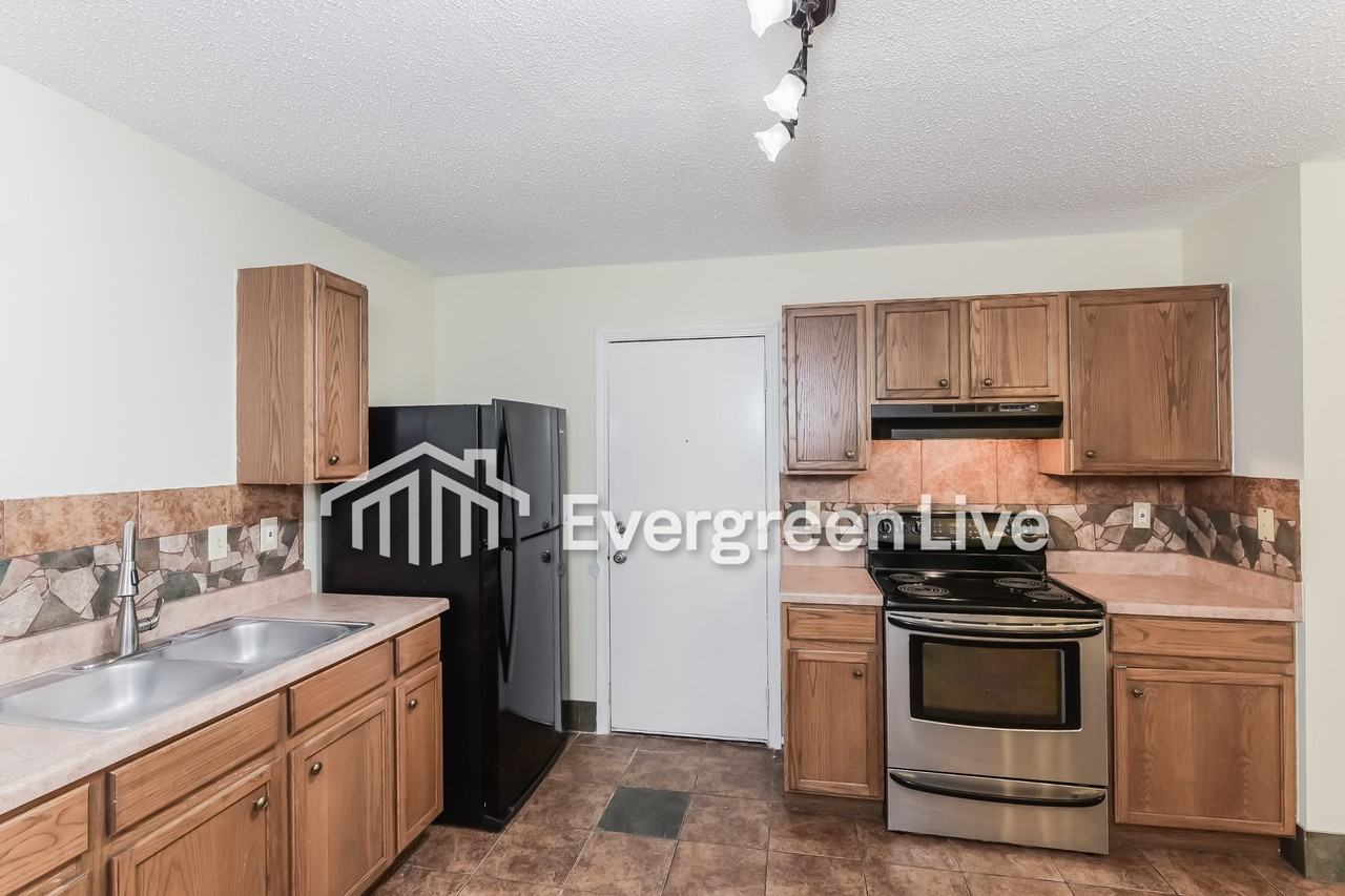 13918 Villa Camino - Photo 4 of 13