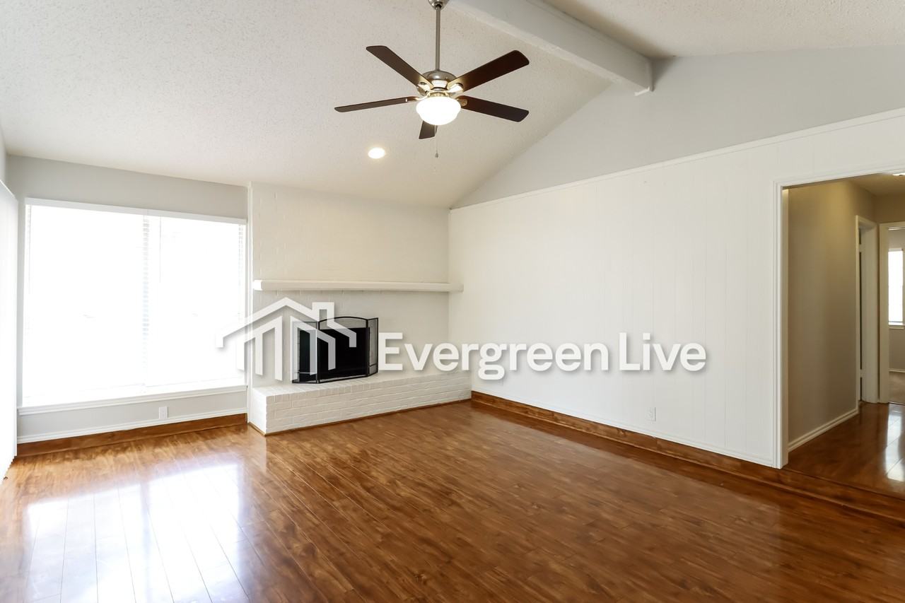 4203 Blossom Trl - Photo 2 of 18