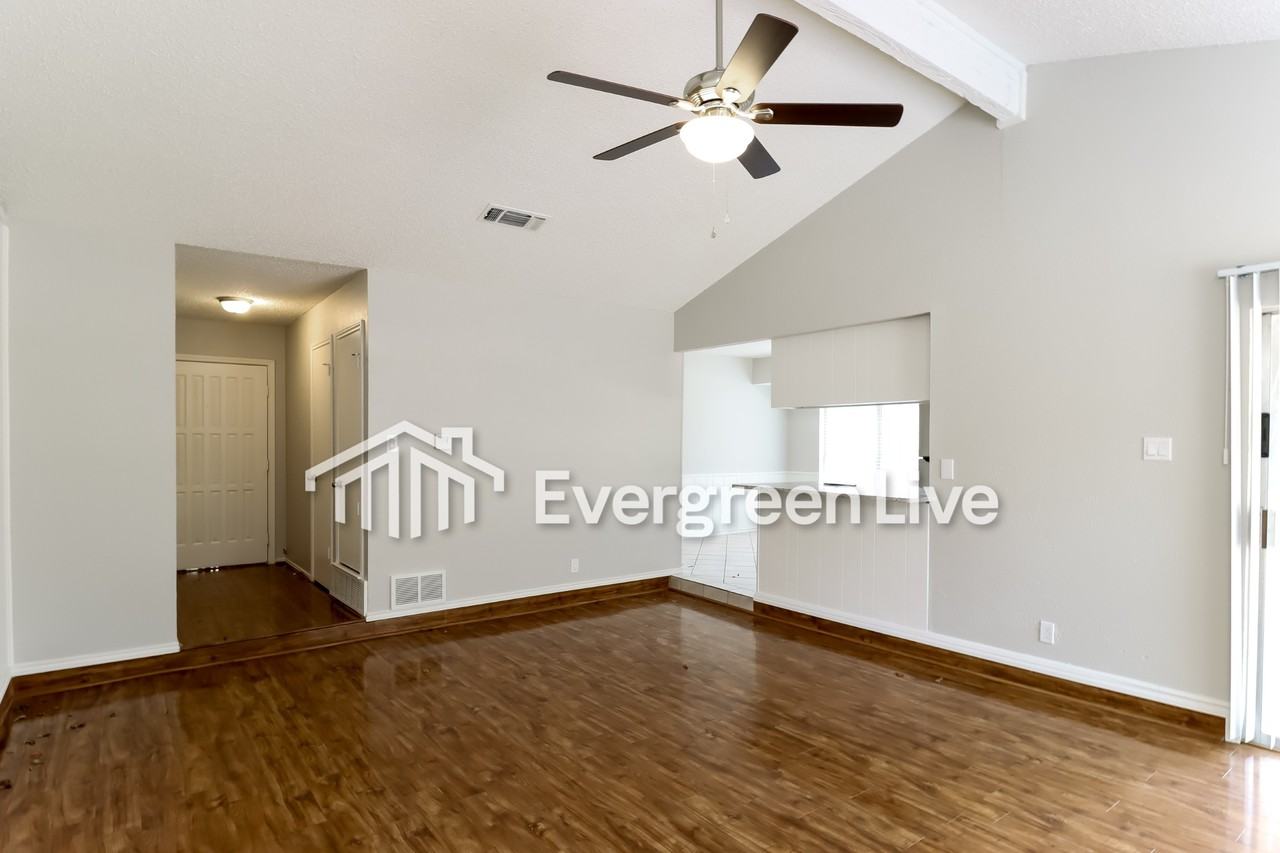 4203 Blossom Trl - Photo 3 of 18