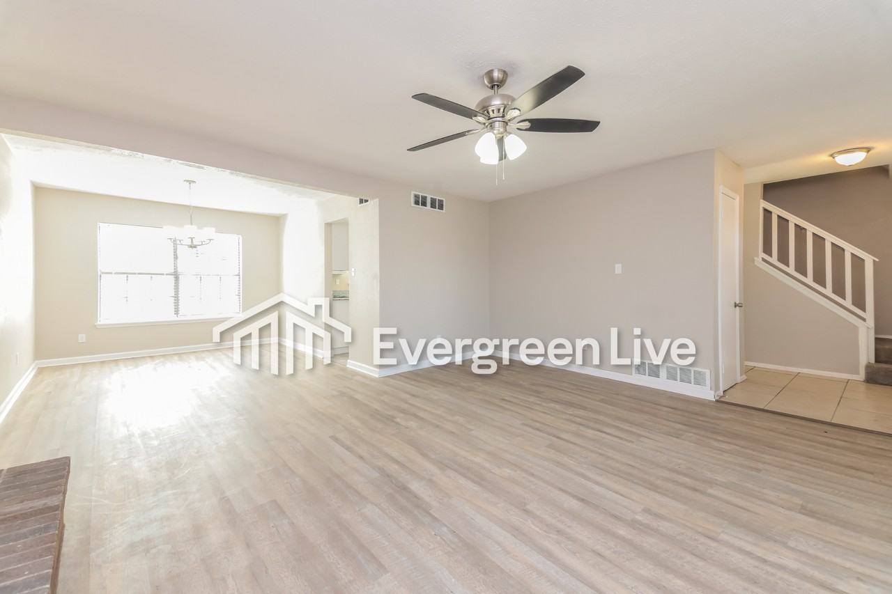 2026 Bridger Dr - Photo 3 of 31