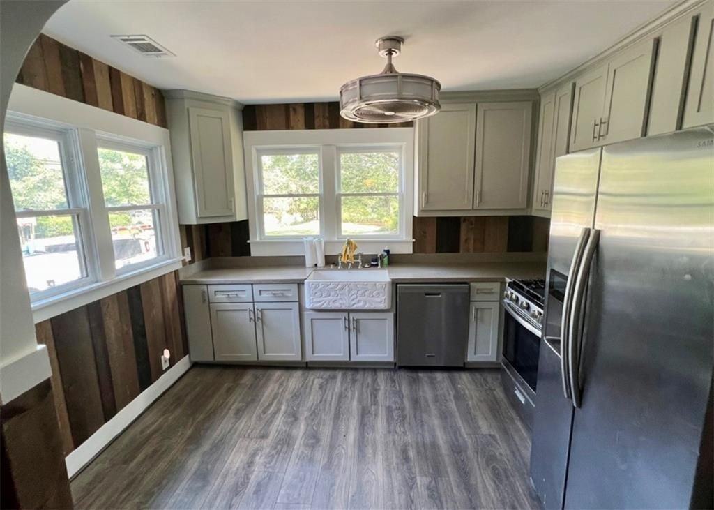 3521 Clay Rd - Photo 2 of 13