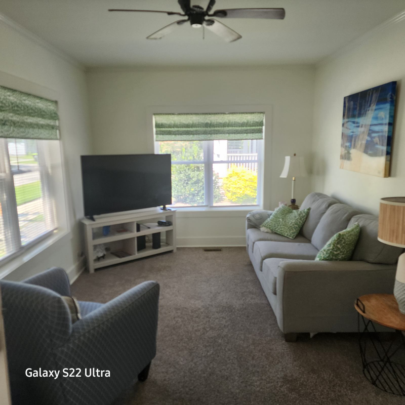 1302 Evans St - Photo 2 of 14