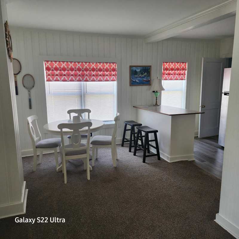 1302 Evans St - Photo 4 of 14