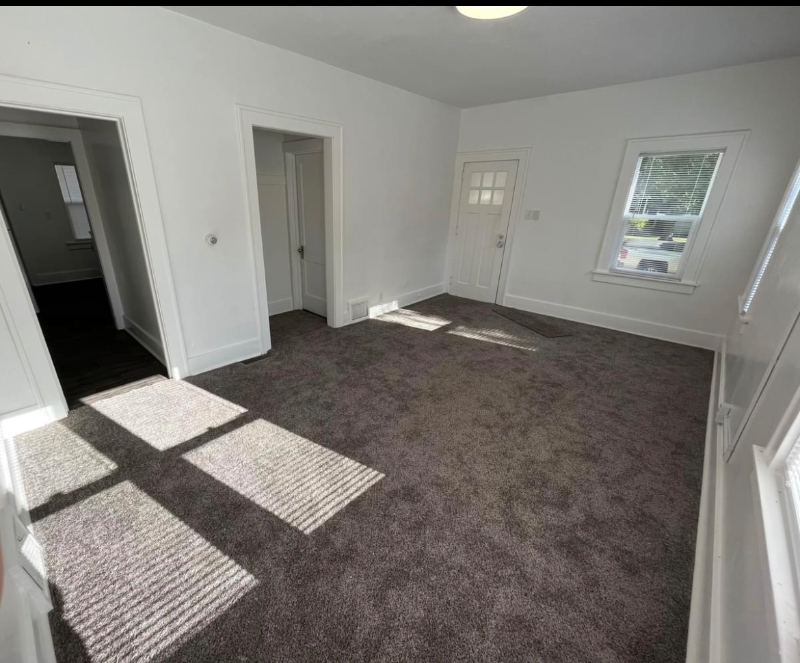 1164 Bresseau St #D - Photo 3 of 7