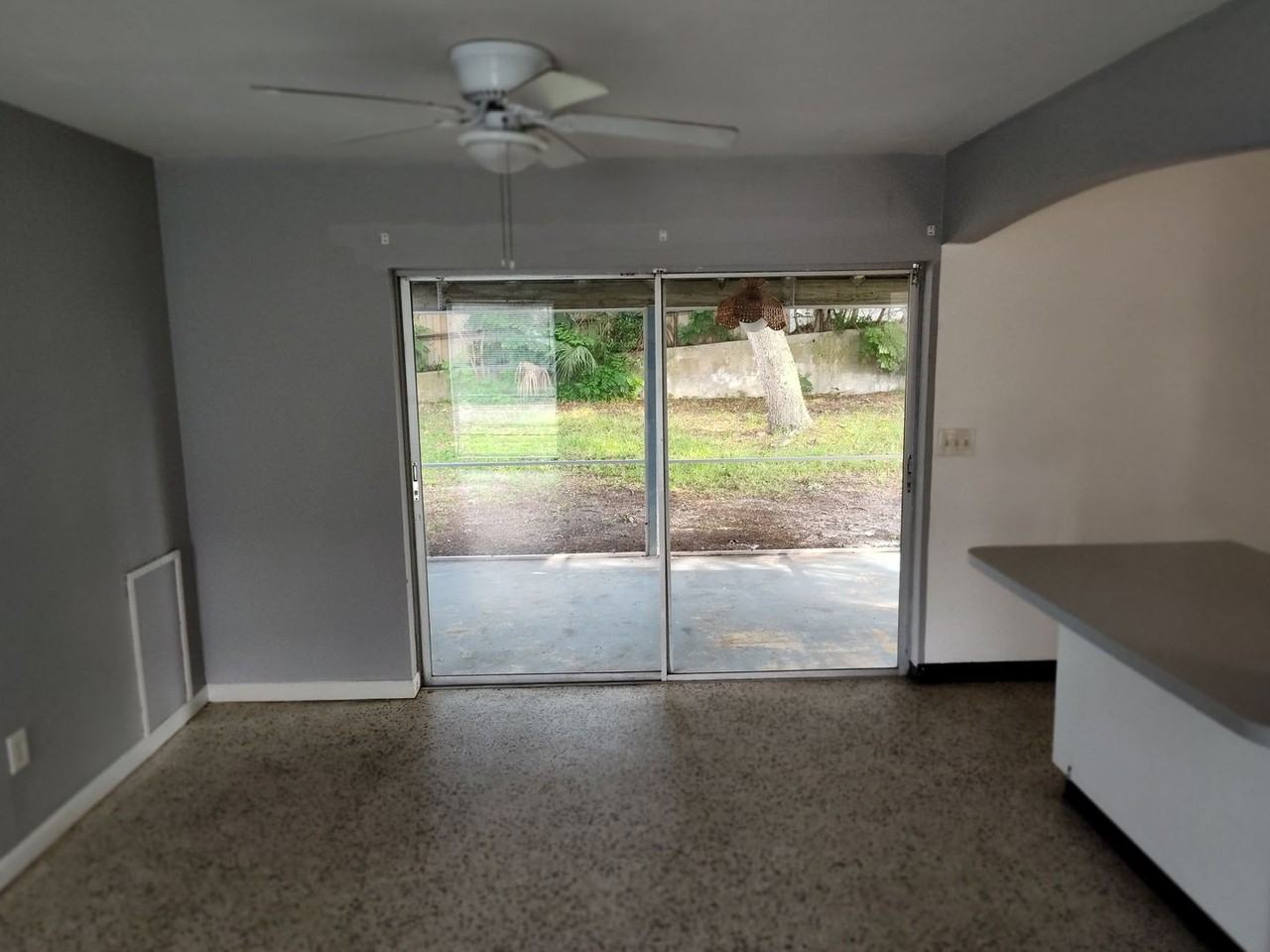 7429 Pinehurst Dr - Photo 4 of 18