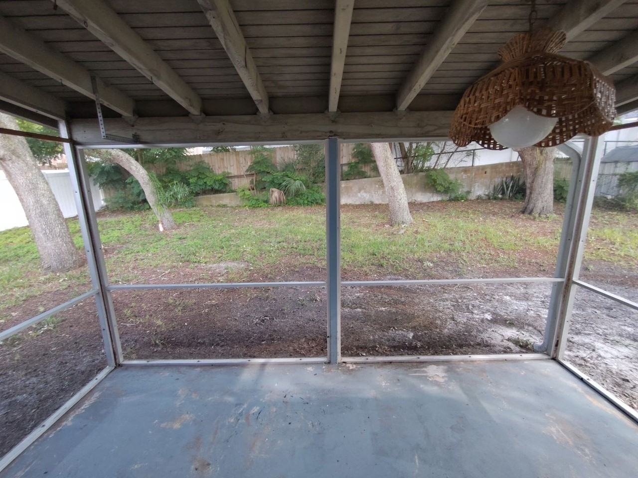 7429 Pinehurst Dr - Photo 5 of 18