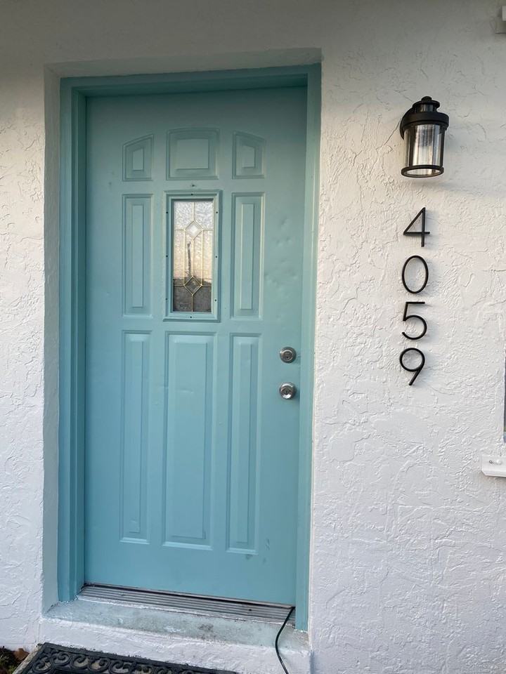 Gardenia Apartments - Photo 2 of 12