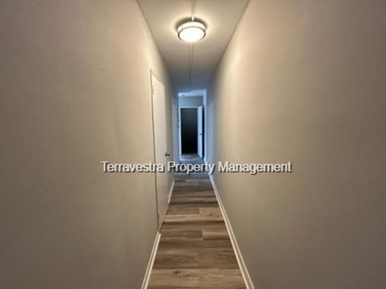 6020 Highland Ave - Photo 5 of 11