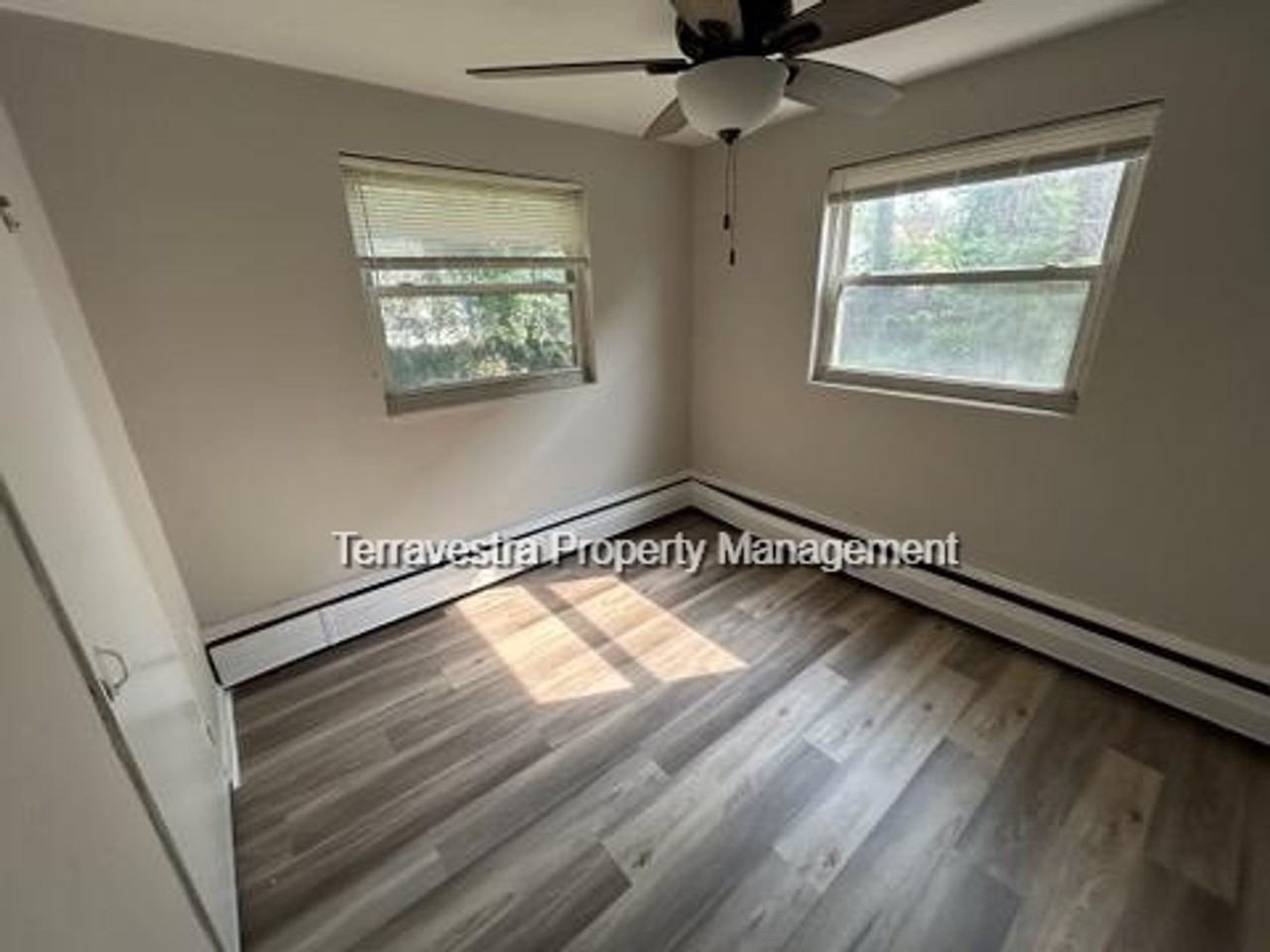 6020 Highland Ave - Photo 7 of 11