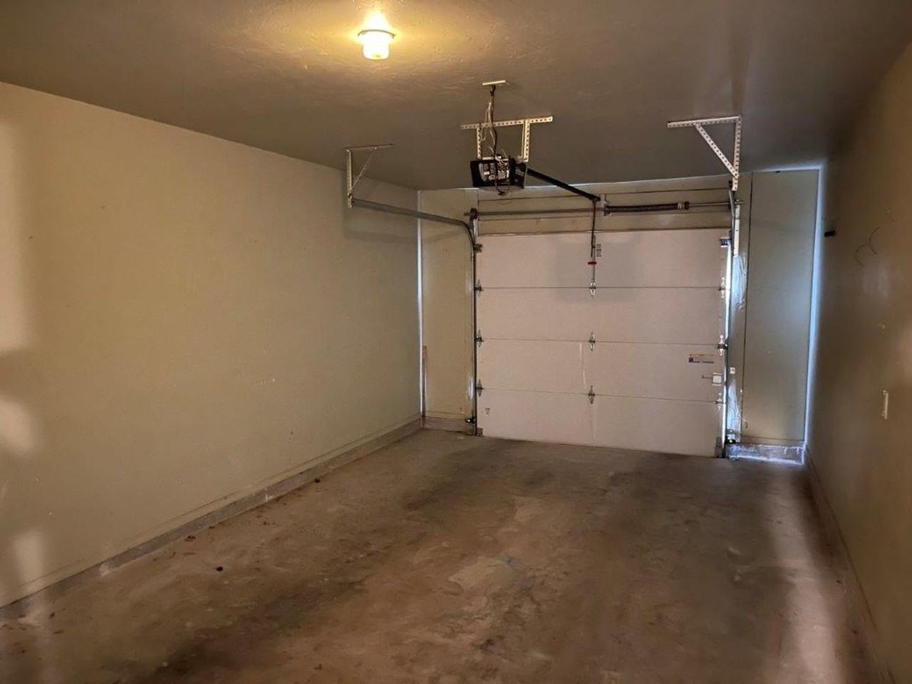 20939 Red Cedar Dr - Photo 3 of 15