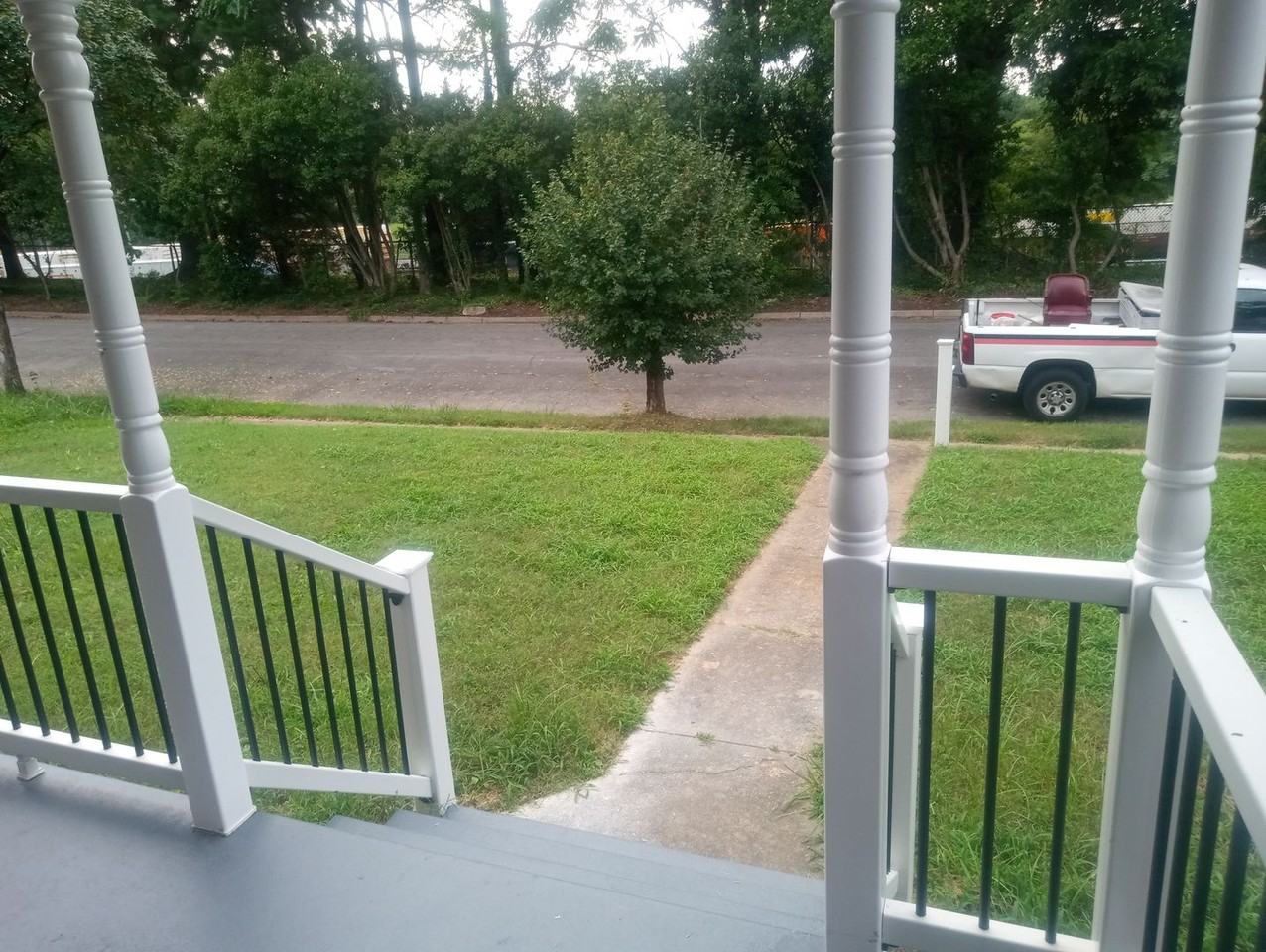 707 Rothesay Rd - Photo 3 of 23